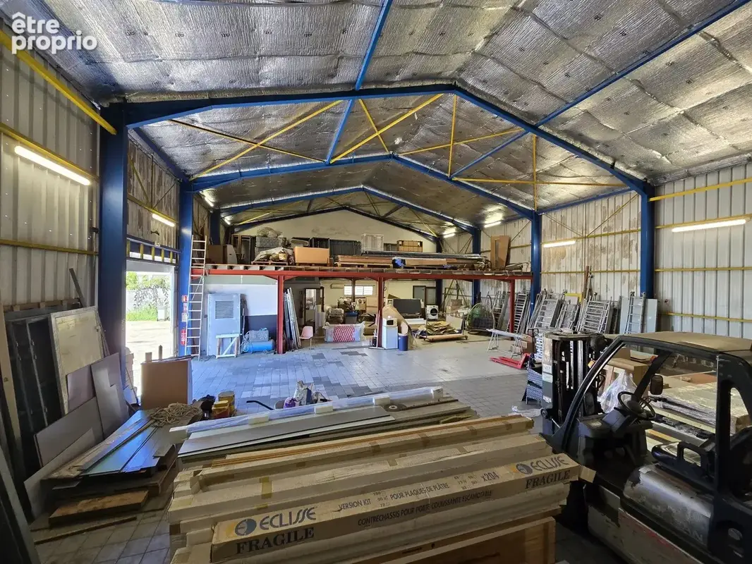 Commerce 456 m² à vendre à Sainte-Marie (97438) - photo 6