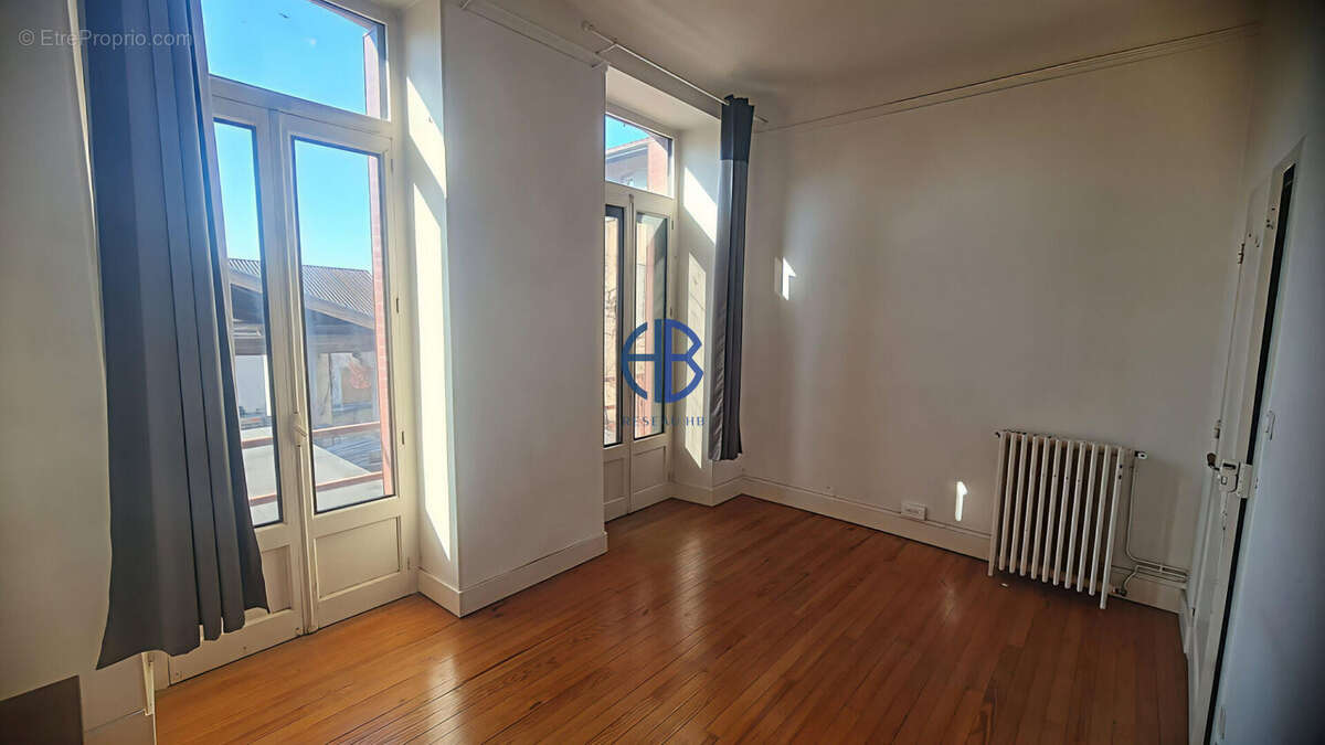 Appartement à LA COTE-SAINT-ANDRE