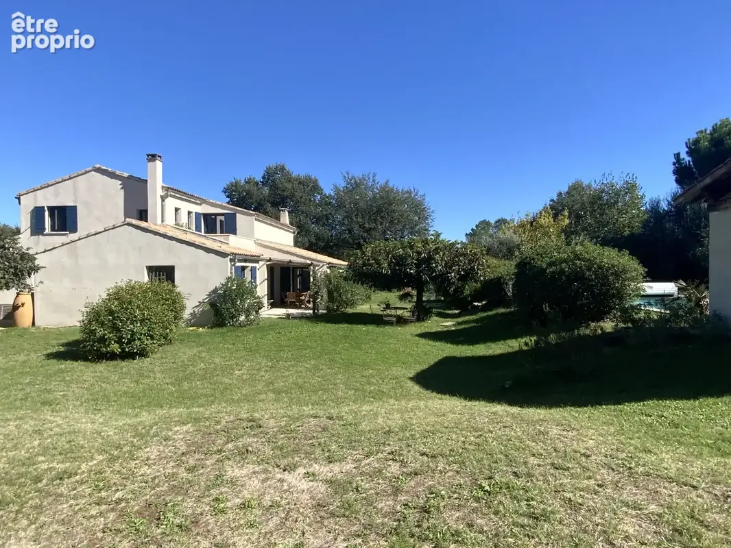 Villa avec piscine dans un cadre verdoyant à 12 minutes d'Uzès. - photo 11