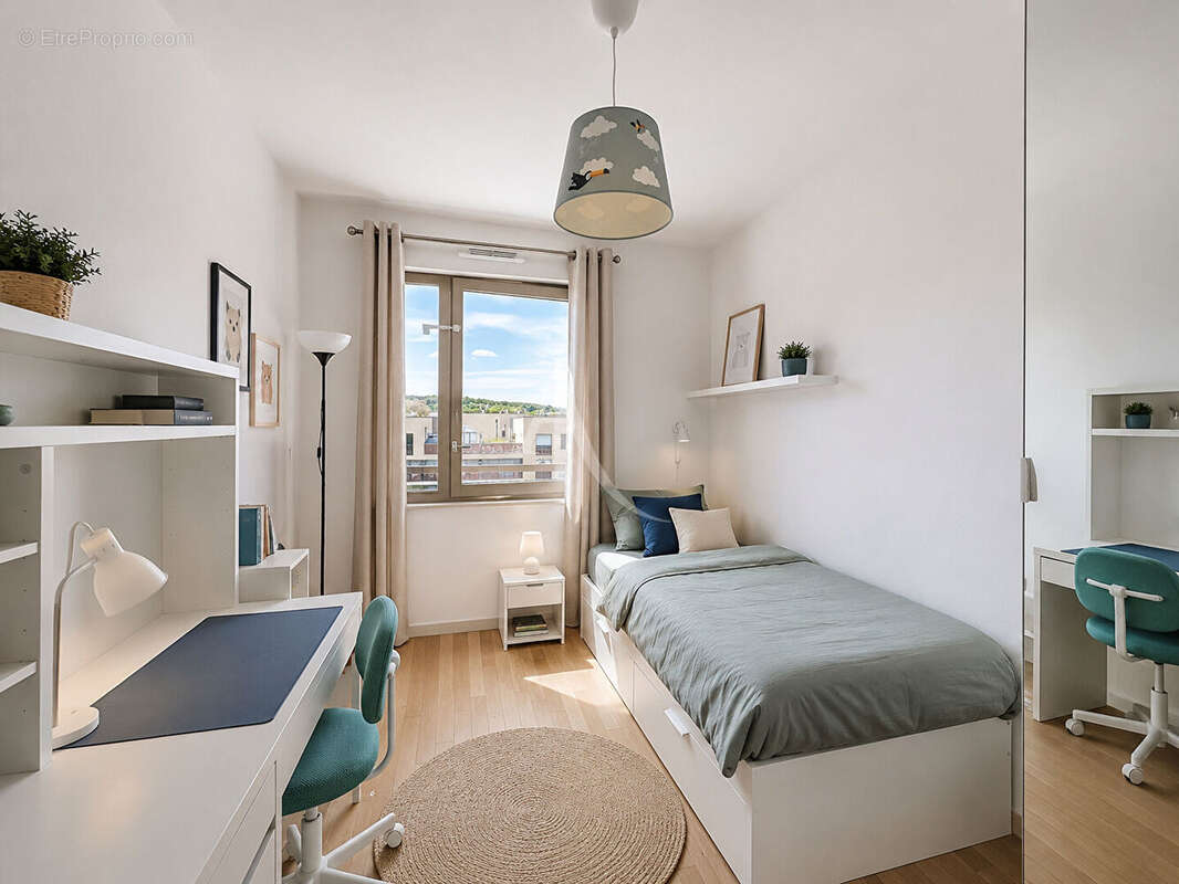 Appartement à SAINT-CYR-L'ECOLE