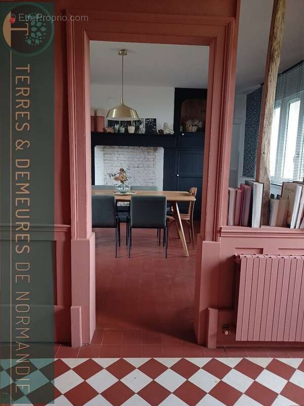 Proche des commerces, au calme, belle propriété tout confort sur un jardin de 3995m² - photo 7