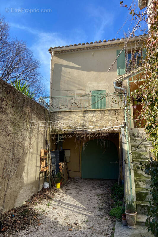 Maison à UZES