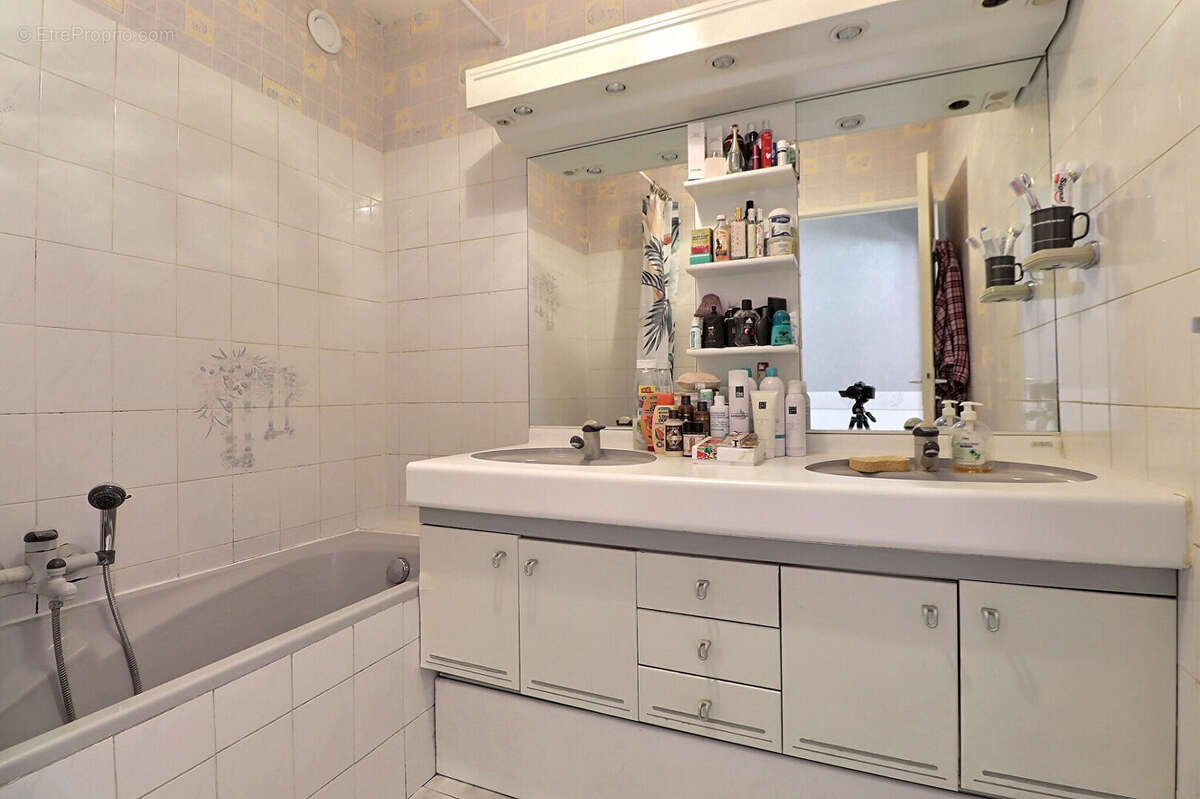 Appartement à PIERREFITTE-SUR-SEINE