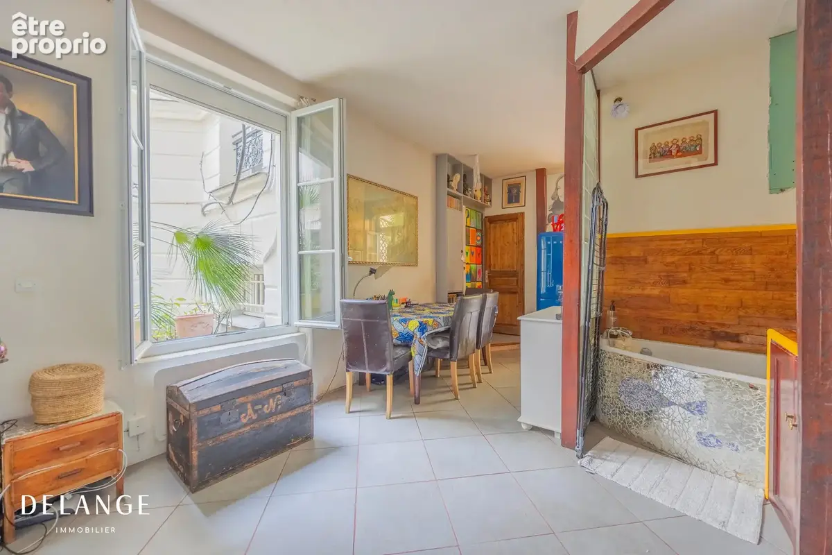 33m2 - Chateau Rouge - Studio - photo 4