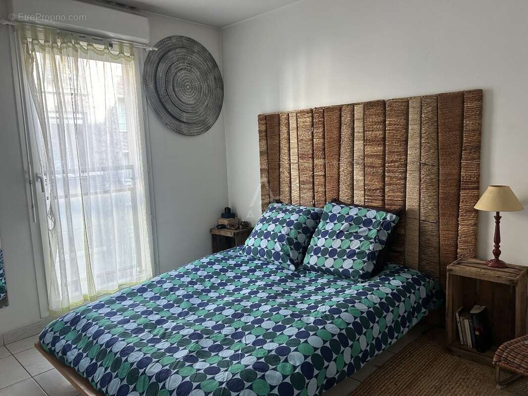 Appartement à MARSEILLE-6E