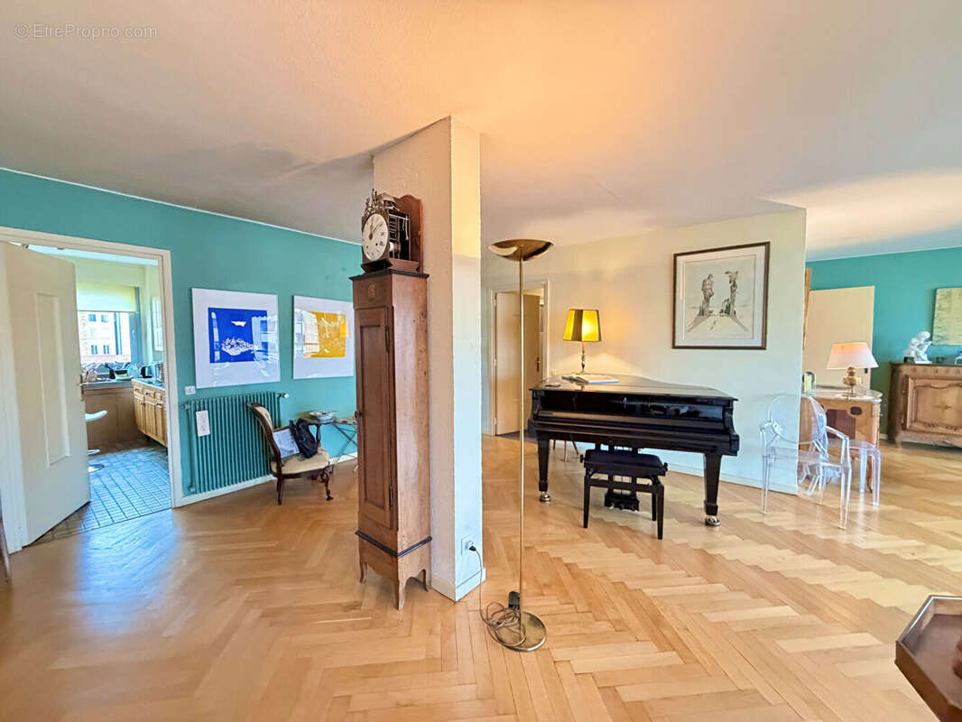 Appartement à LYON-6E