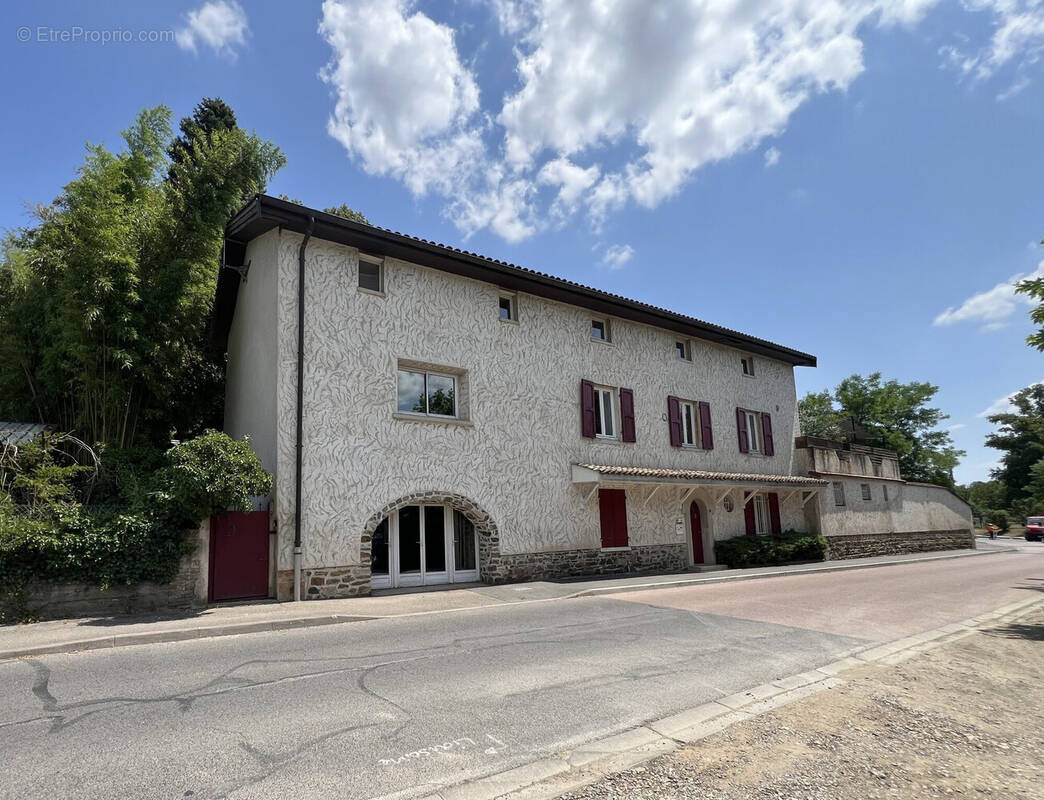 Maison à FRANCHEVILLE