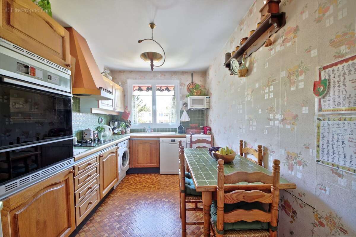 Appartement à BOIS-D'ARCY