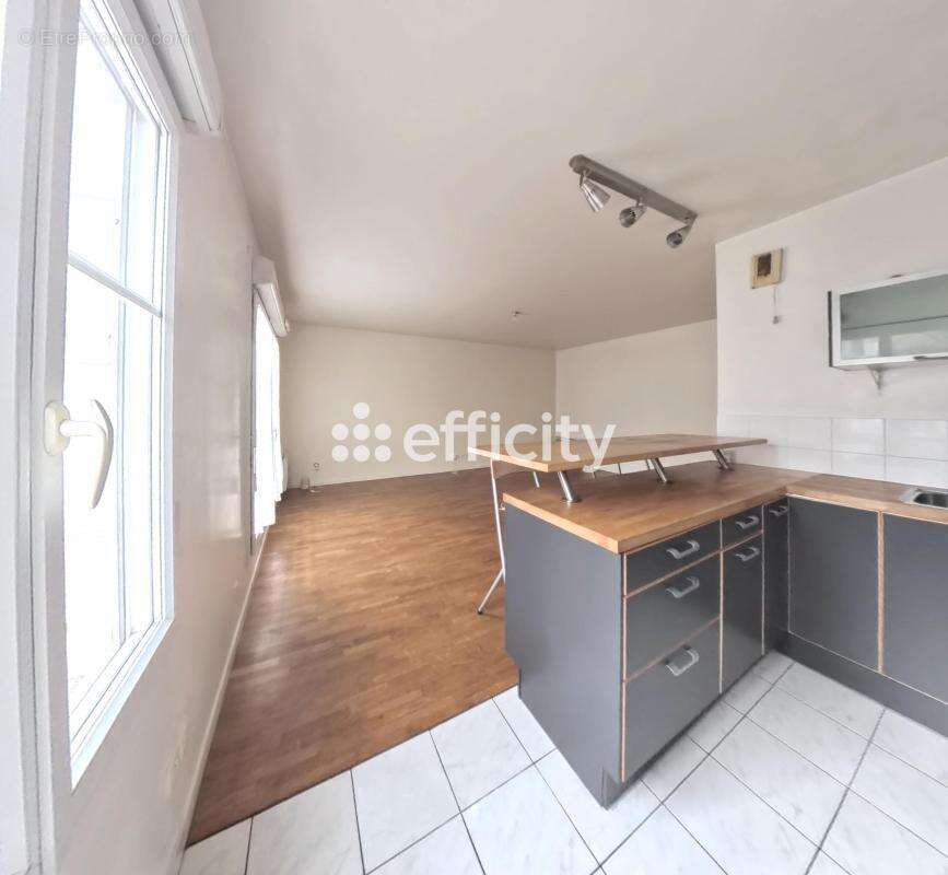 Appartement à GUYANCOURT