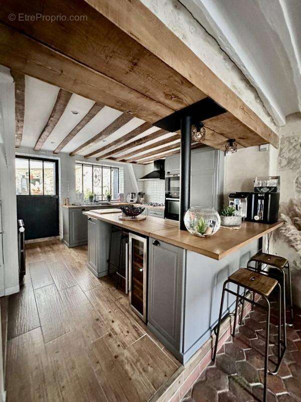 Maison à VILLENEUVE-SUR-VERBERIE