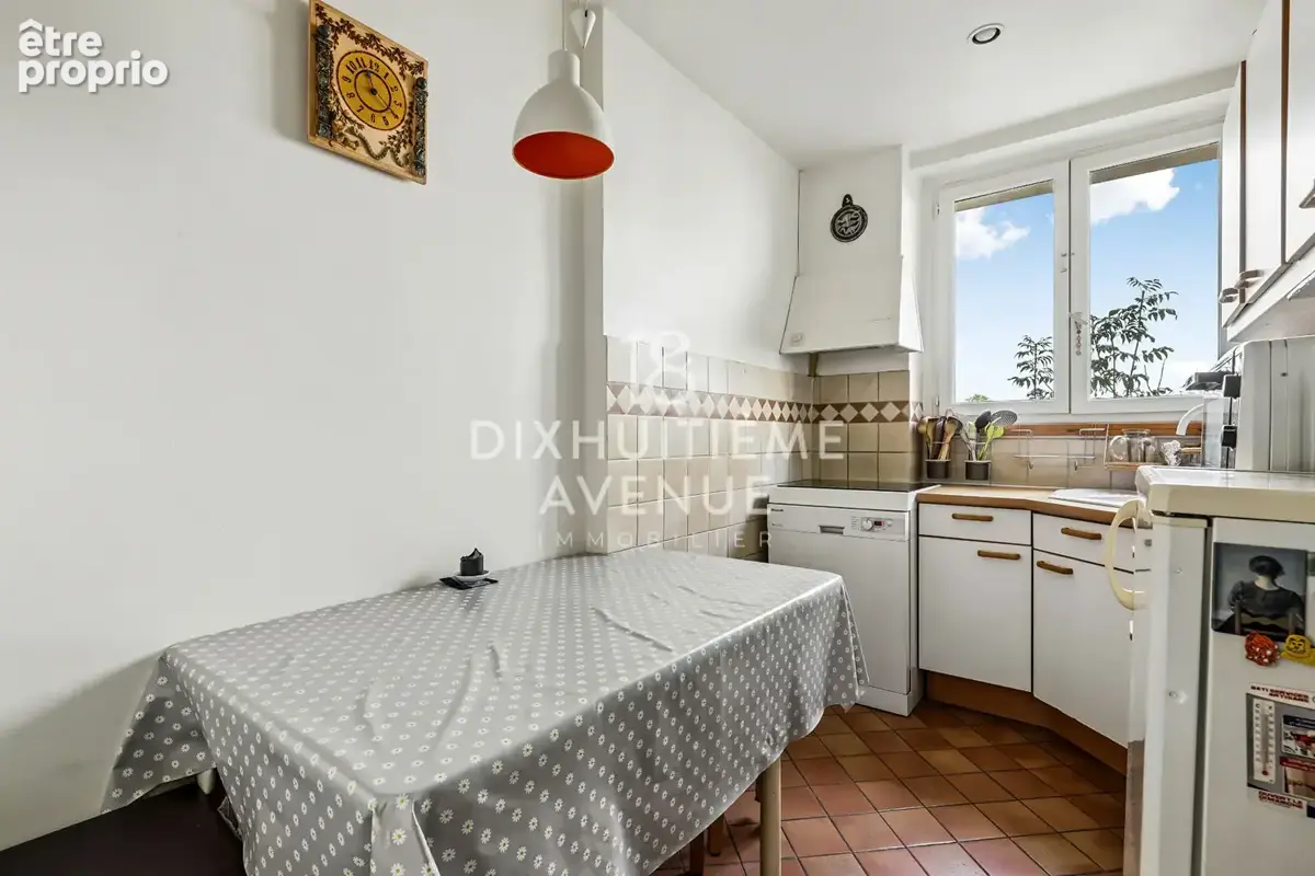 Haut rue Poulet, 4ème étage avec ascenseur, 3/4 pièces 80m² - photo 3