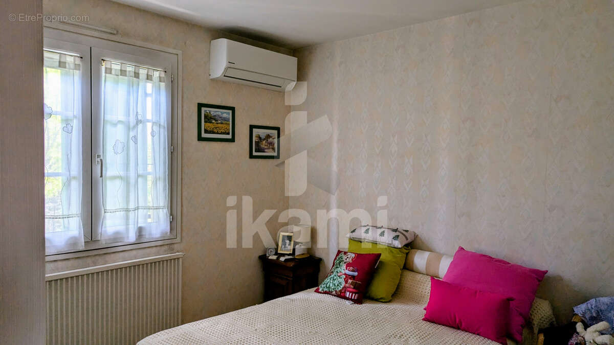 Maison à ROMANS-SUR-ISERE