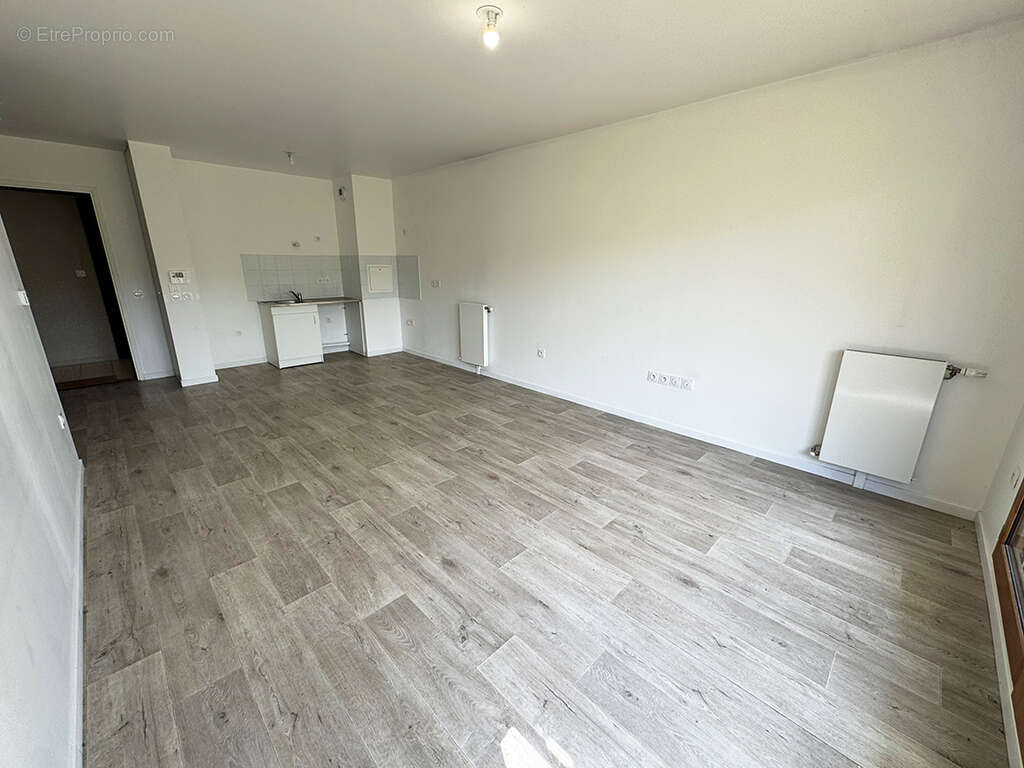 Appartement 61 m² à Marly-La-Ville  - photo 3