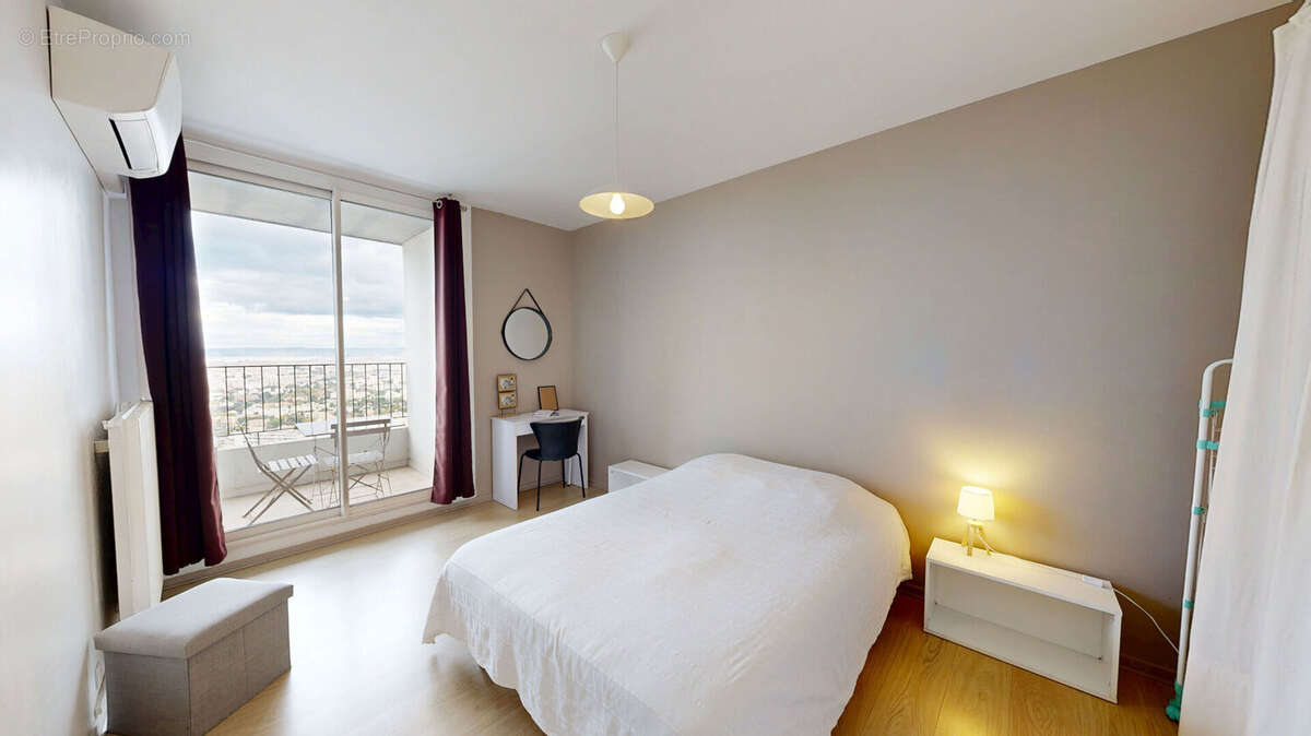 Appartement à MARSEILLE-9E