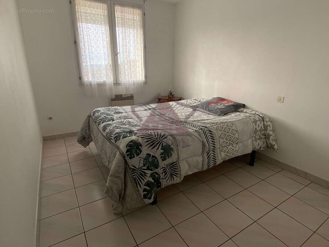 Maison avec parking - Rousson - photo 7