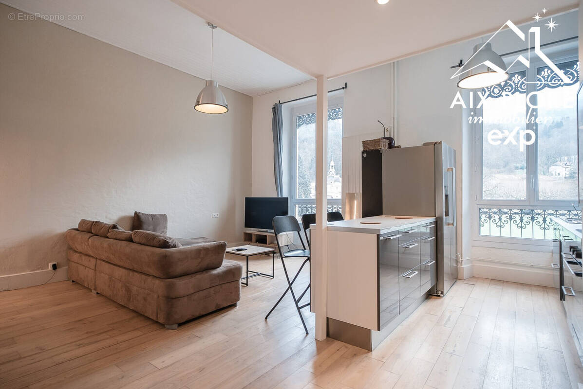 Appartement à SAINT-MARTIN-D'URIAGE