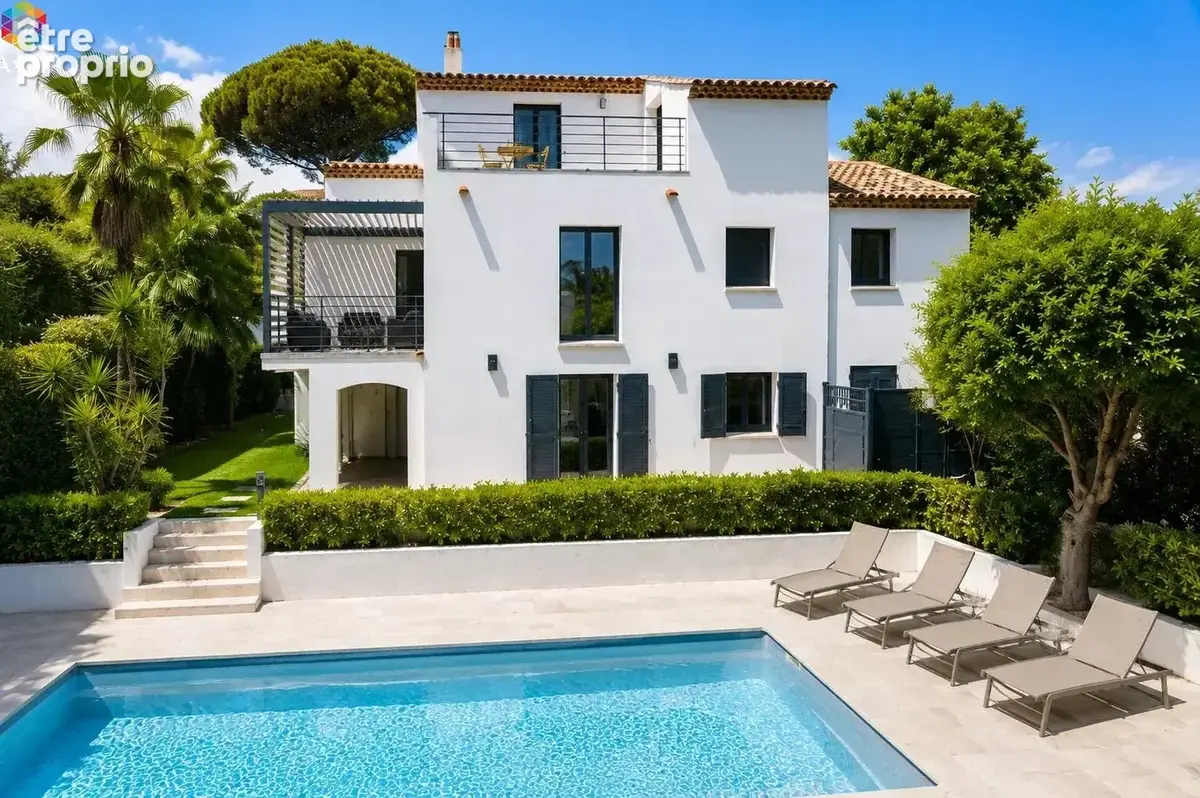 Maison à FREJUS