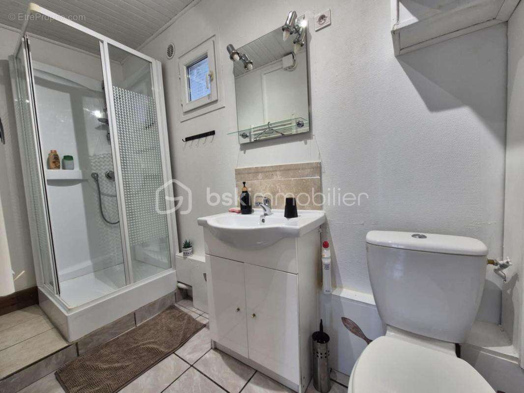 Villa de plain-pied & 3 studios indépendants – Un domaine qui s'autofinance - photo 21