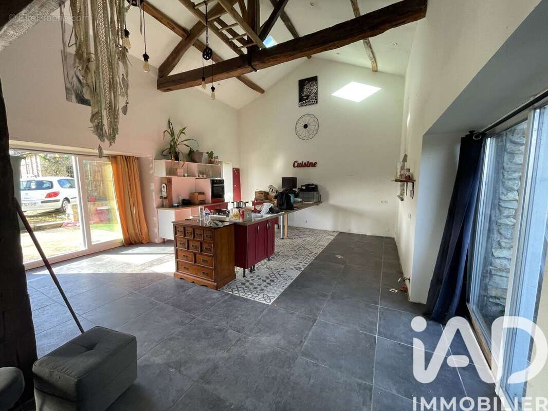 Photo 4 - Maison à SAINT-SECONDIN