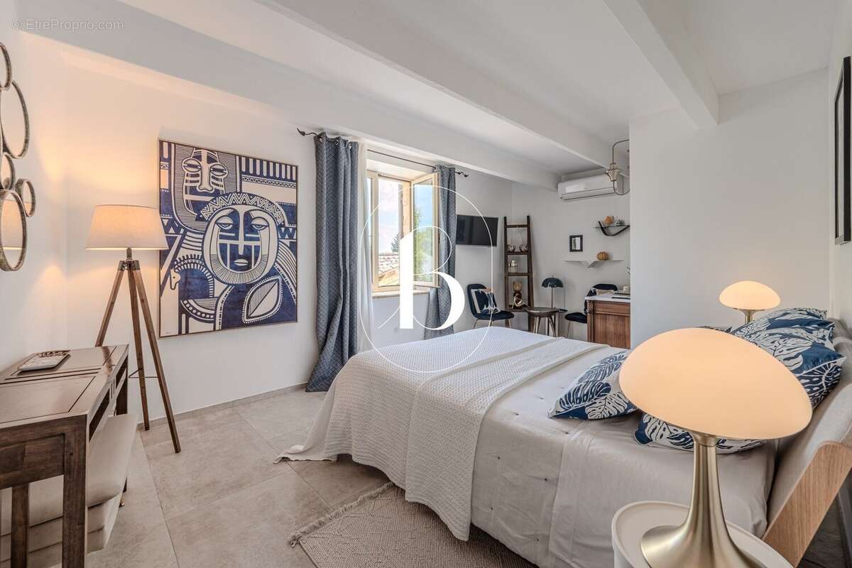 Maison à UZES