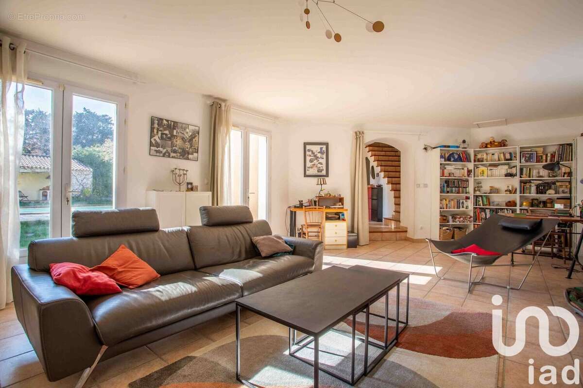 Photo 3 - Maison à ROCHEFORT-DU-GARD