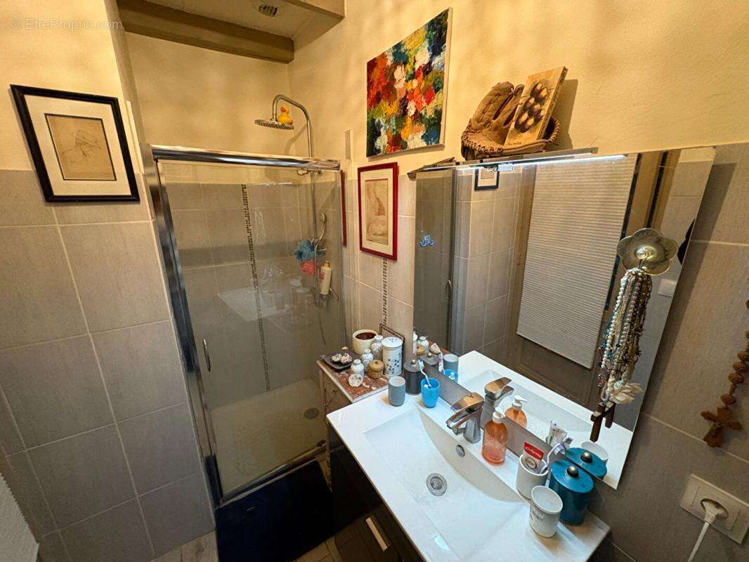 Maison à VILLEFRANCHE-DE-LONCHAT