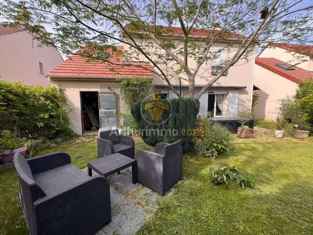 Maison à SERVON