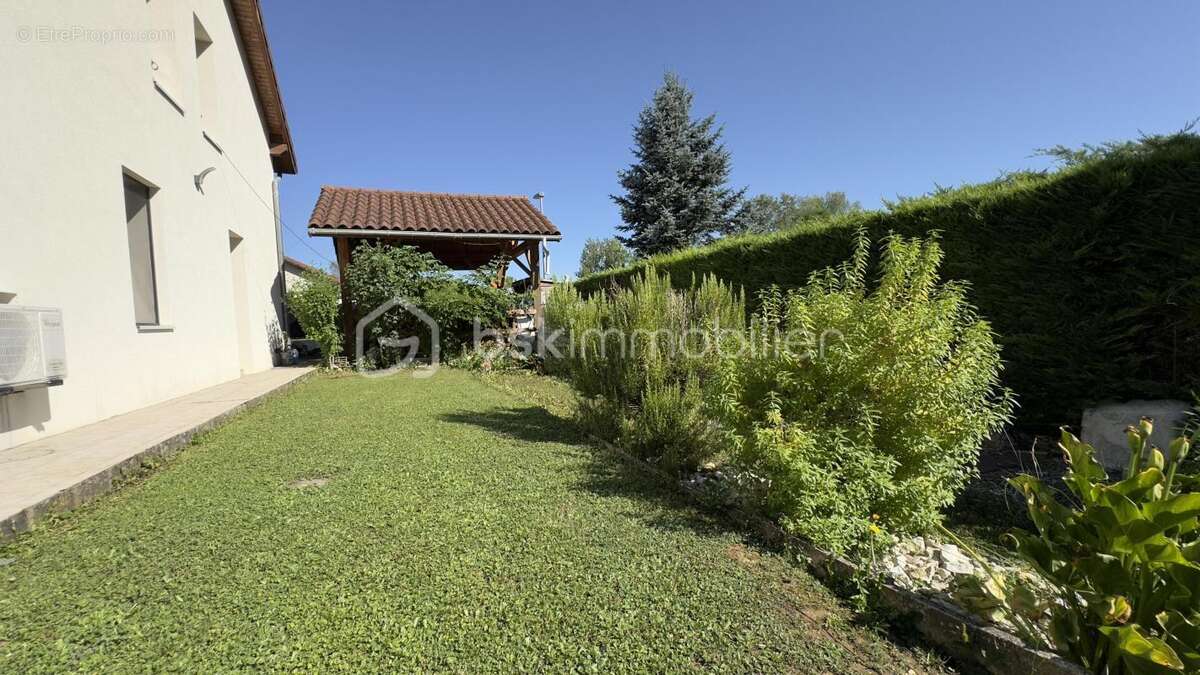 Maison à SAINT-GERVAIS