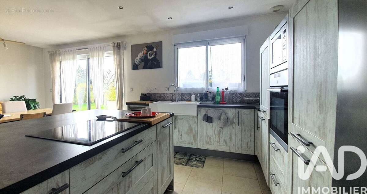 Maison 133 m² à Guignemicourt  - photo 3
