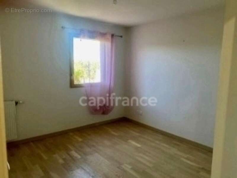 Appartement à TASSIN-LA-DEMI-LUNE