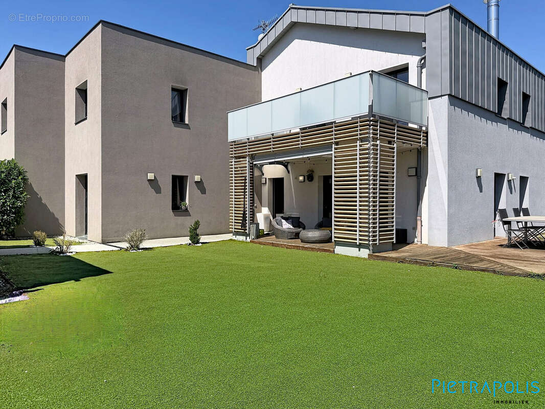 Maison 179 m² à Prevessin-Moens  - photo 3