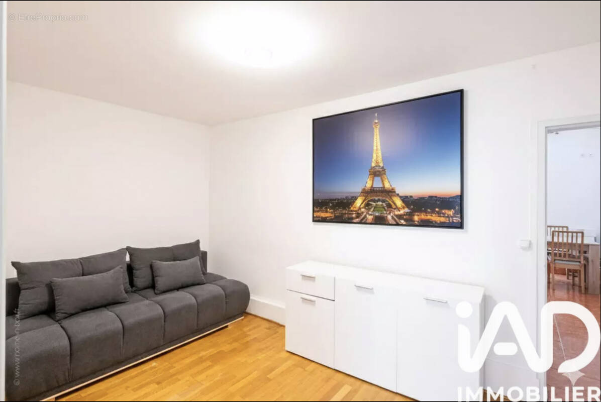 Photo 1 - Appartement à PARIS-11E
