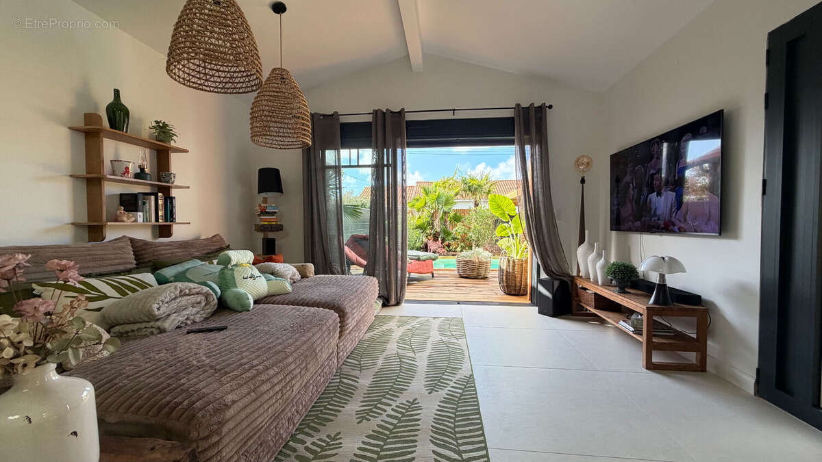 Maison à GUJAN-MESTRAS