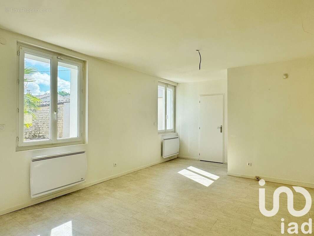 Photo 4 - Maison à MANSLE