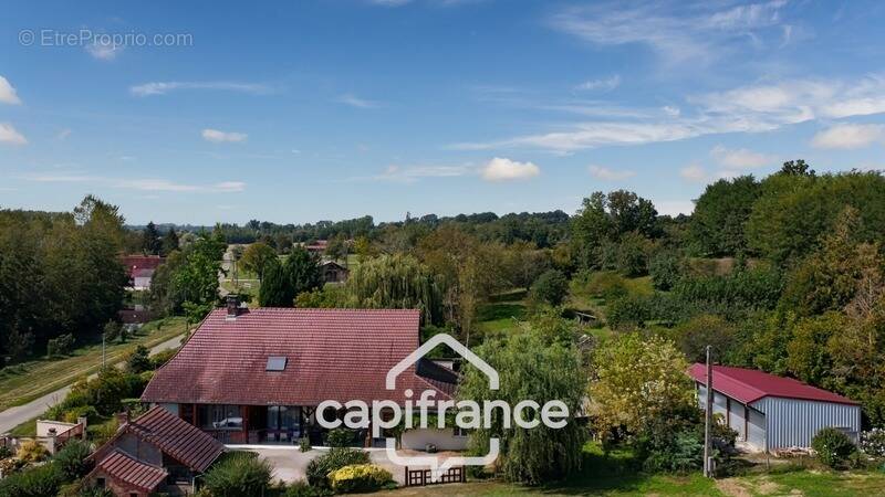 Maison à BLETTERANS