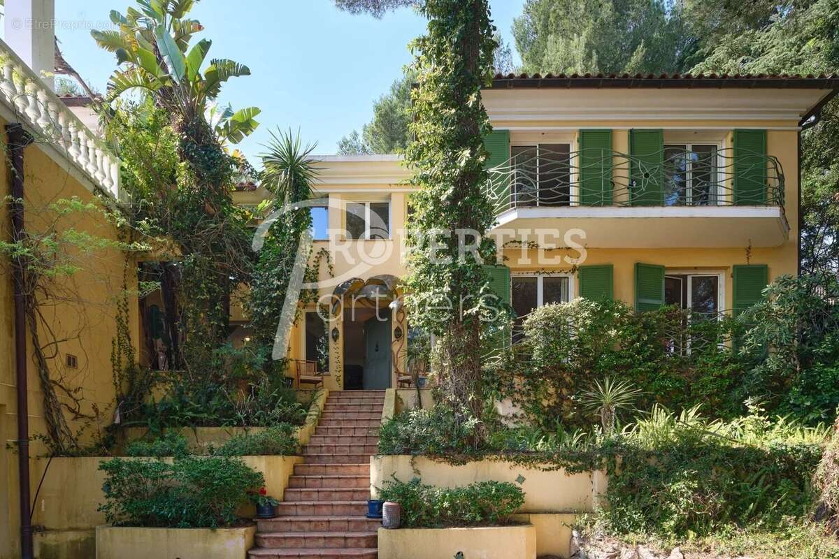 Maison à SAINT-JEAN-CAP-FERRAT