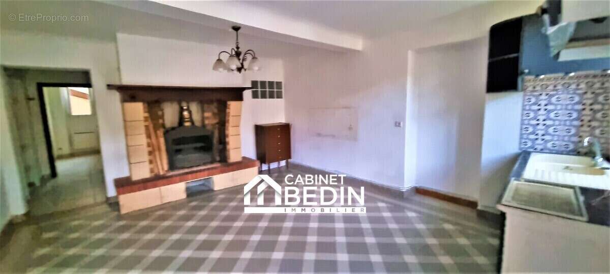 Appartement 287 m² à Nousse  - photo 2