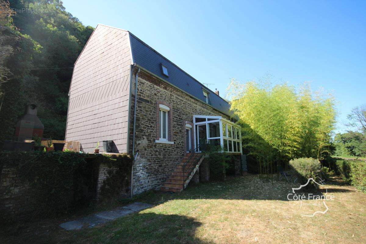 SECTEUR VIREUX Maison individuelle 4 chambres, avec garage e - photo 13