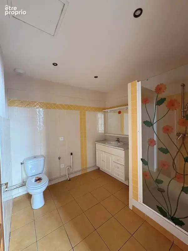 Charlieu - appartement de type 2 en rez-de-jardin avec terrasse et extérieur privatif - photo 14