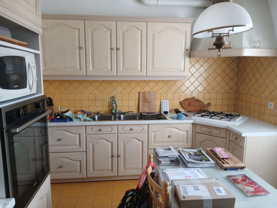 Maison à SAINT-HILAIRE-DE-BRETHMAS