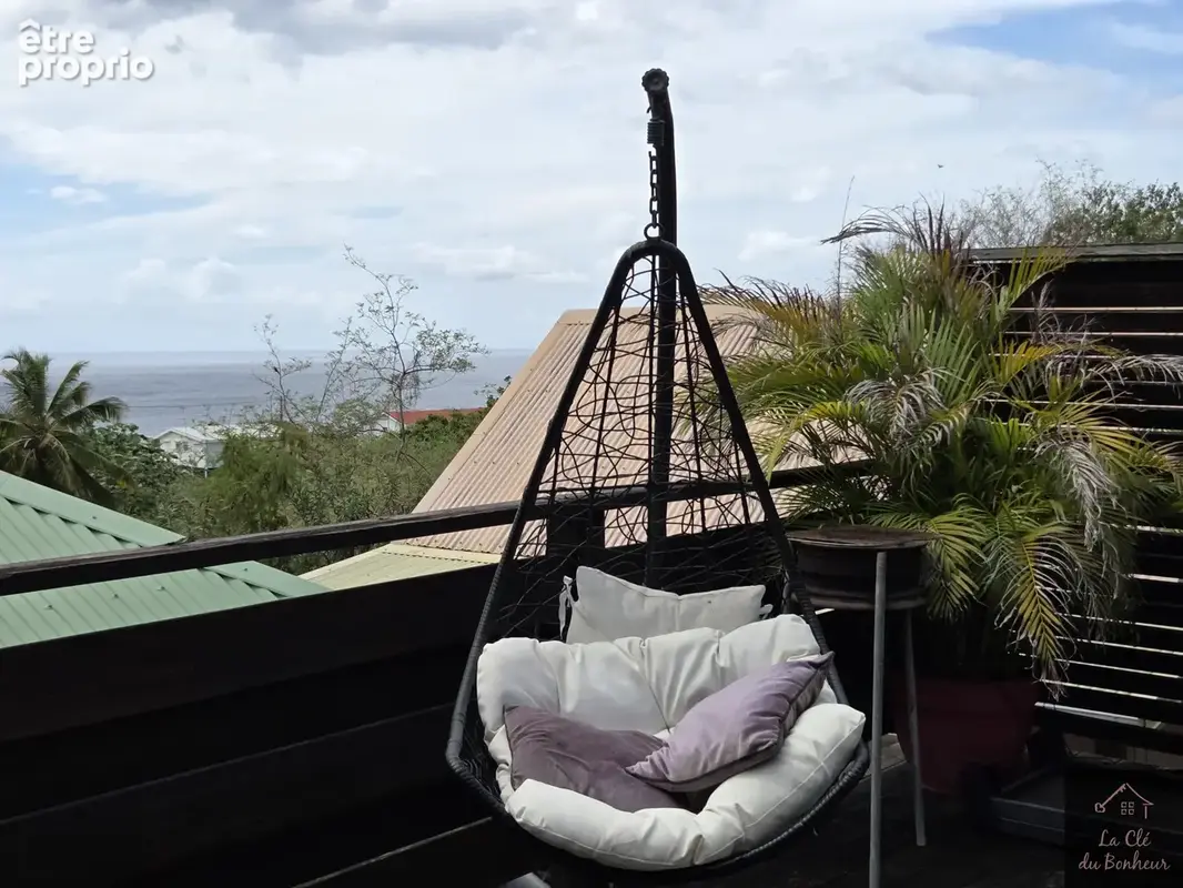 Le Carbet   Maison T3 bis avec vue mer, jardin privatif et piscine - photo 11