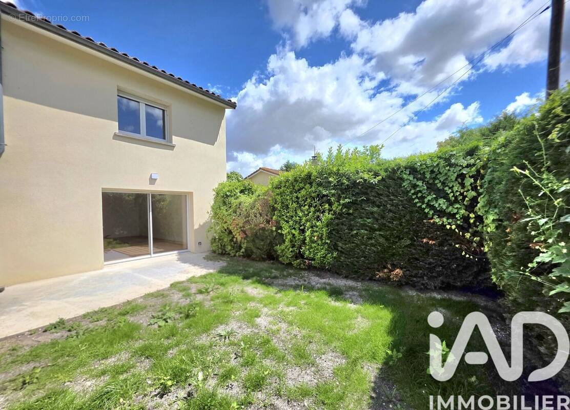 Photo 1 - Maison à LAMARQUE