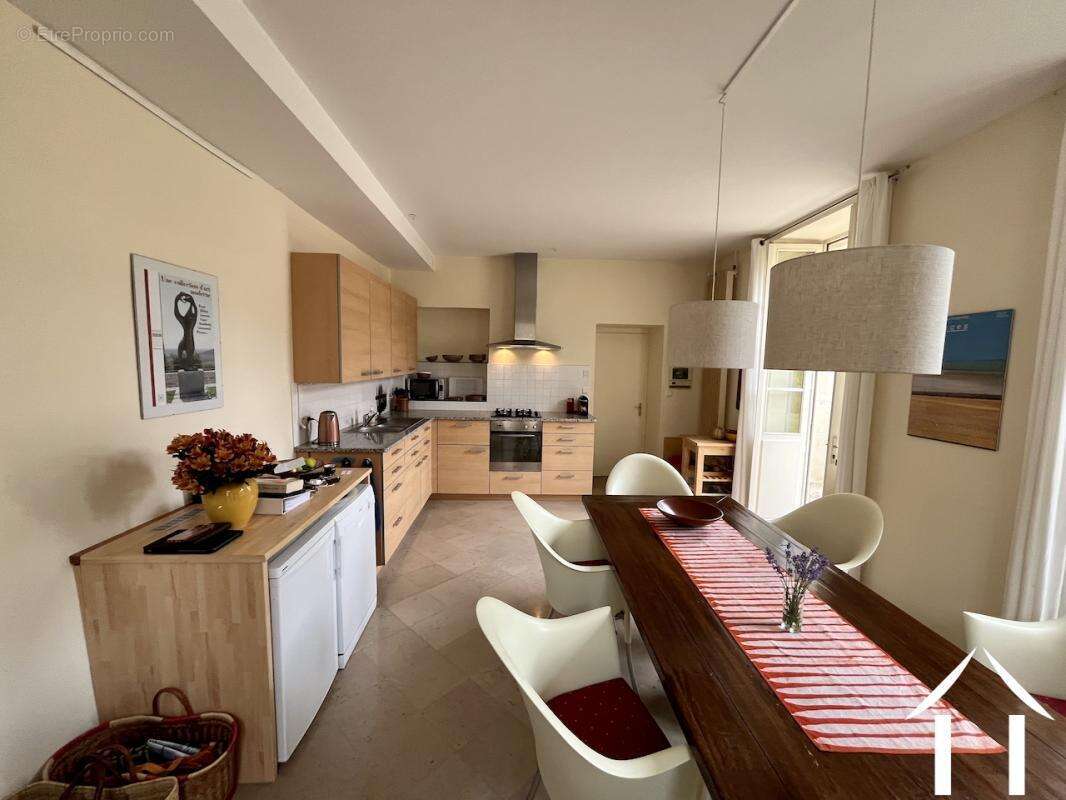 Maison à ANCY-LE-FRANC