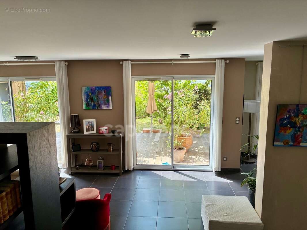 Maison 6 pièces à vendre 6 à SAINT-PIERRE-LA-PALUD - photo 8