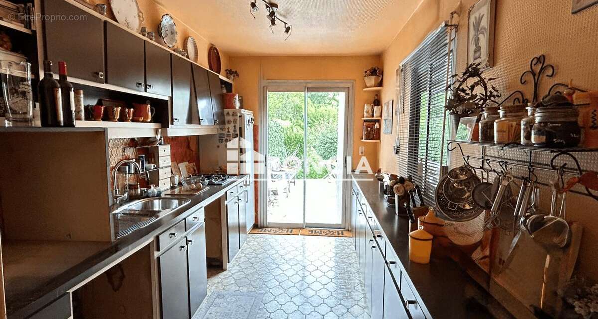 Maison de ville T6 - photo 4