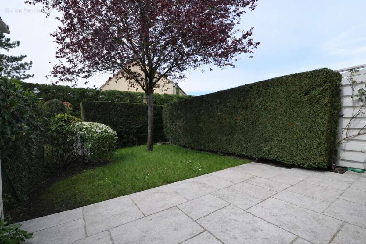 Maison à CROISSY-SUR-SEINE