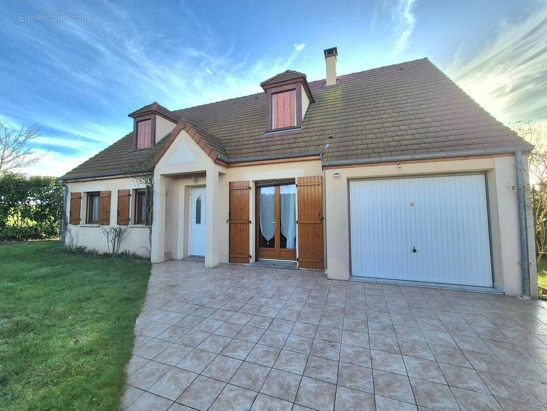 Photo 1 - Maison à FRENEUSE