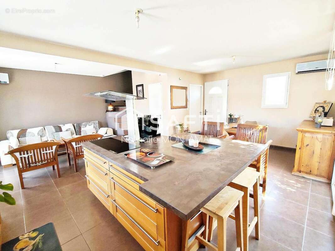 Photo 2 - Maison à SAINT-LAURENT-DE-LA-SALANQUE