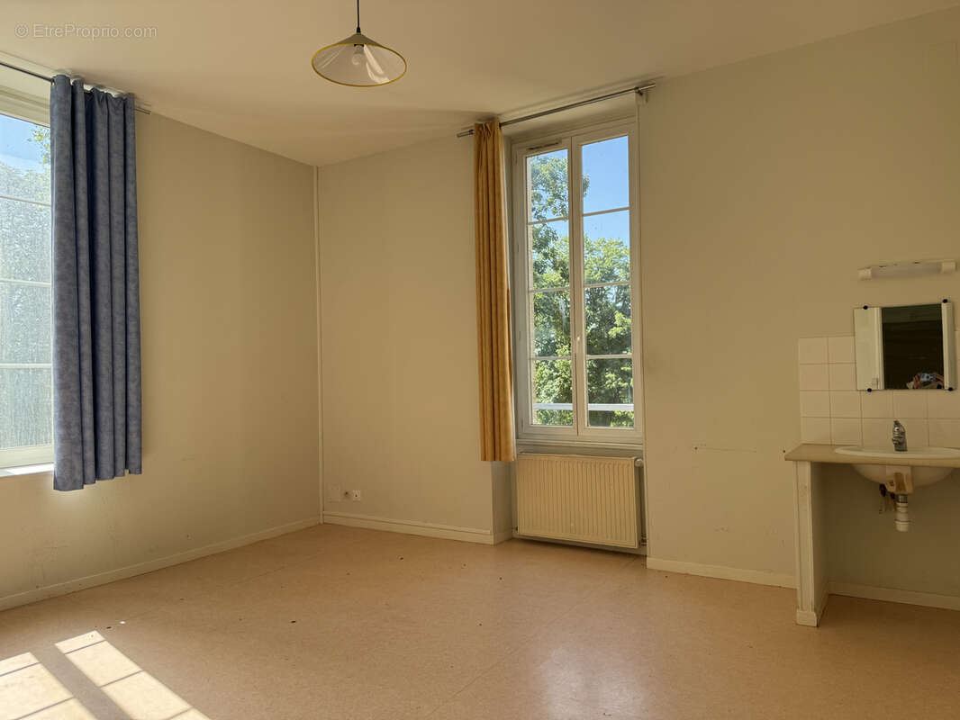 Maison à GUIPY