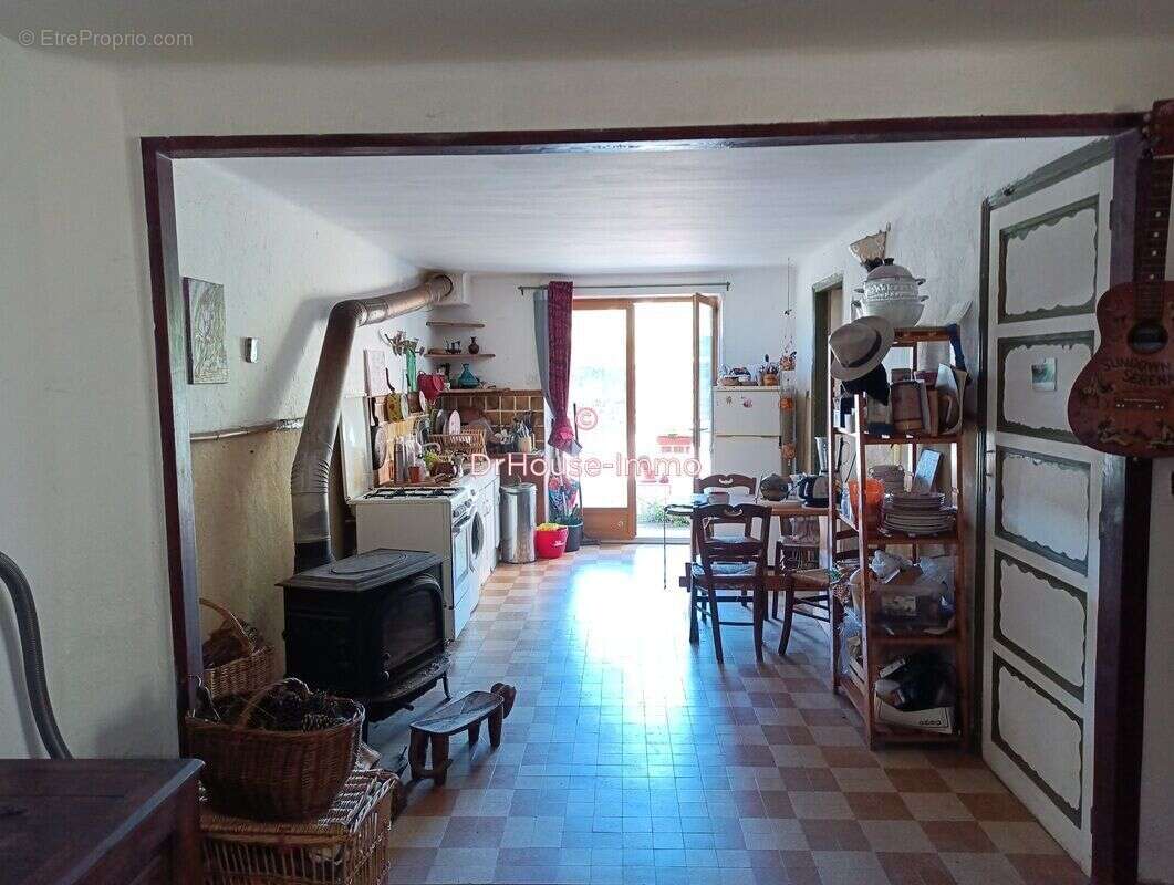 Maison à UCEL